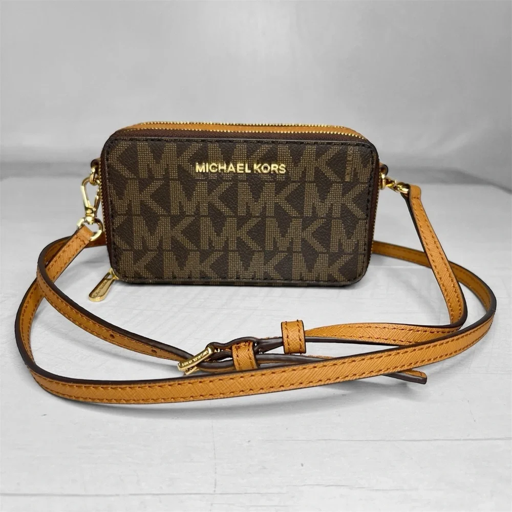 Michael Kors Jet Set Small Double Zip Camera Bag
